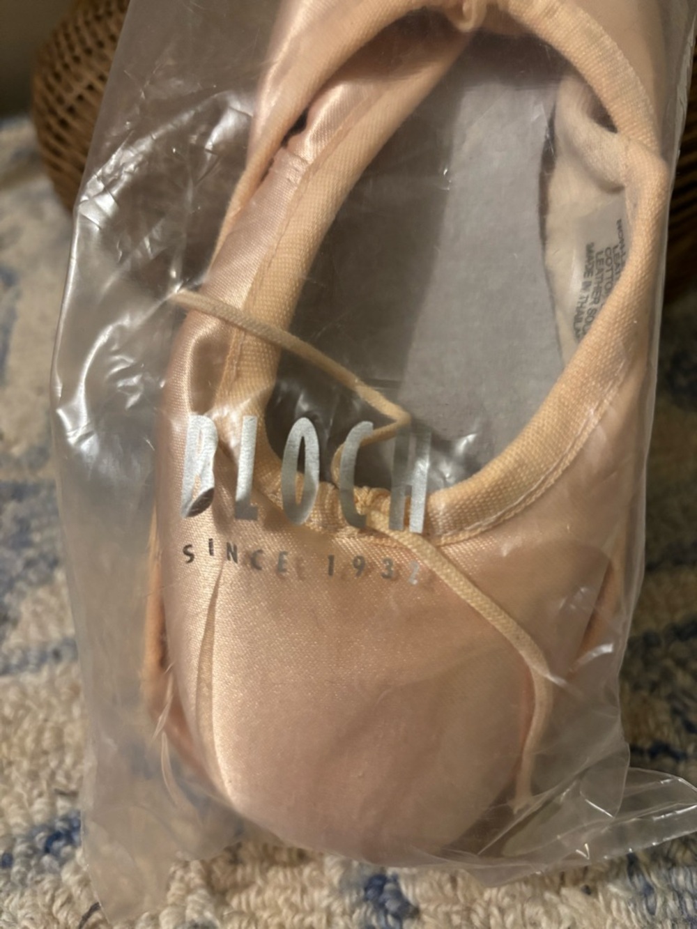 Bloch Pointe Shoes (Jet Stream/A/4.5) - Picture 4 of 9